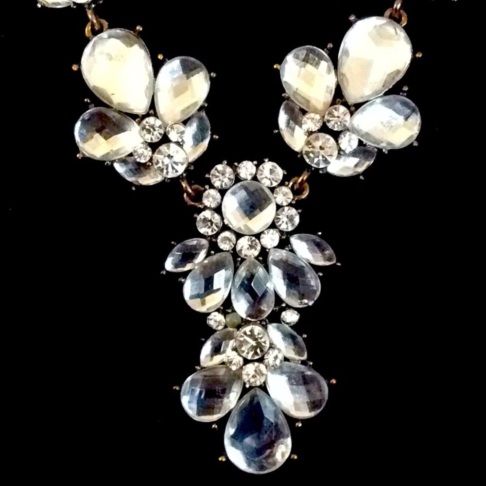 🐞 Glittering "Ice Queen" Rhinestone Diamond Necklace
